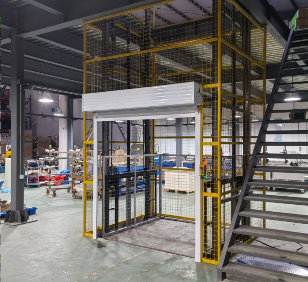 湾里食品厂物料提升