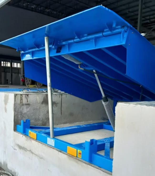 湾里固定式登车桥